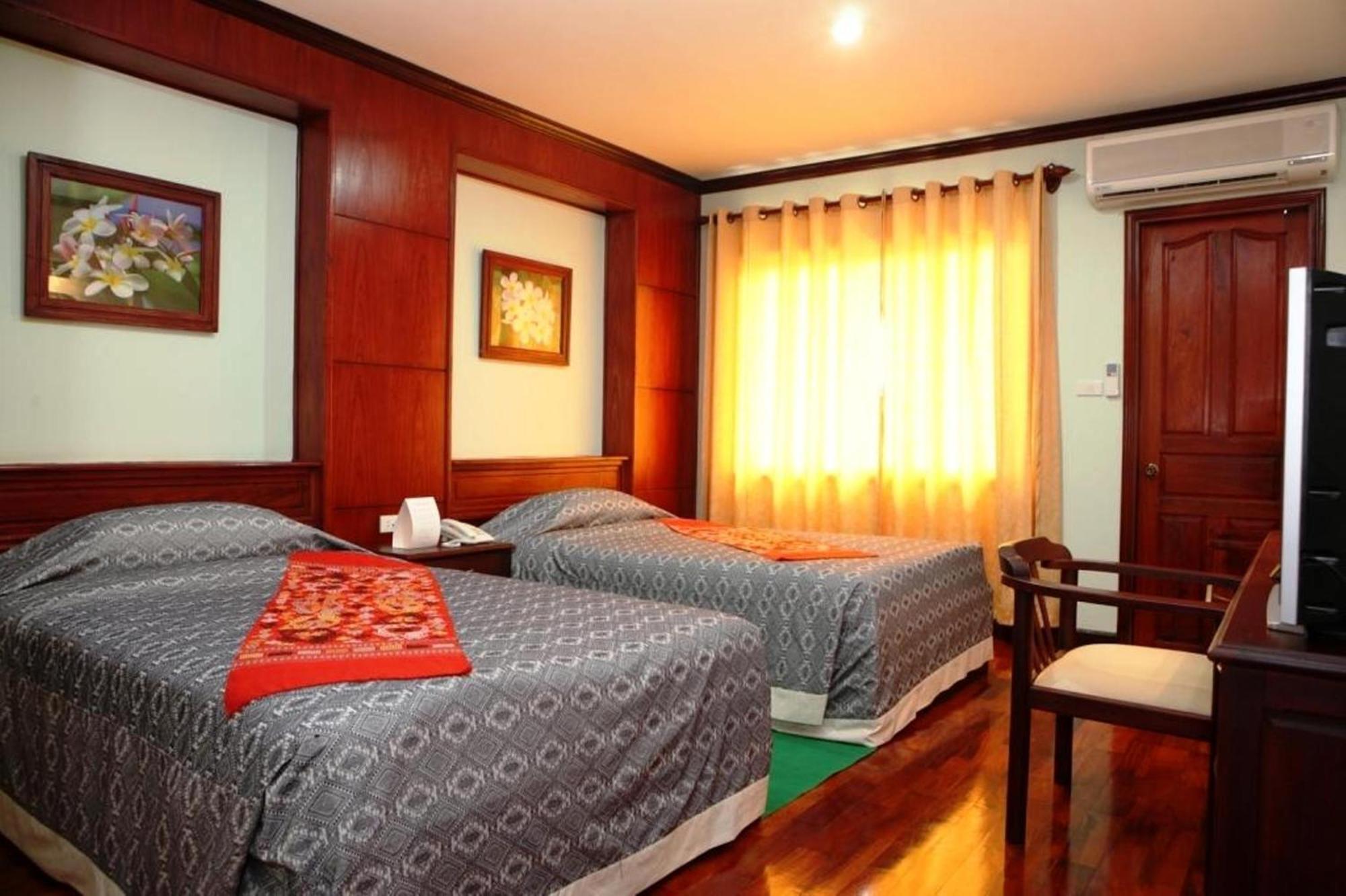 Vansana Riverside Hotel Vientiane Eksteriør bilde