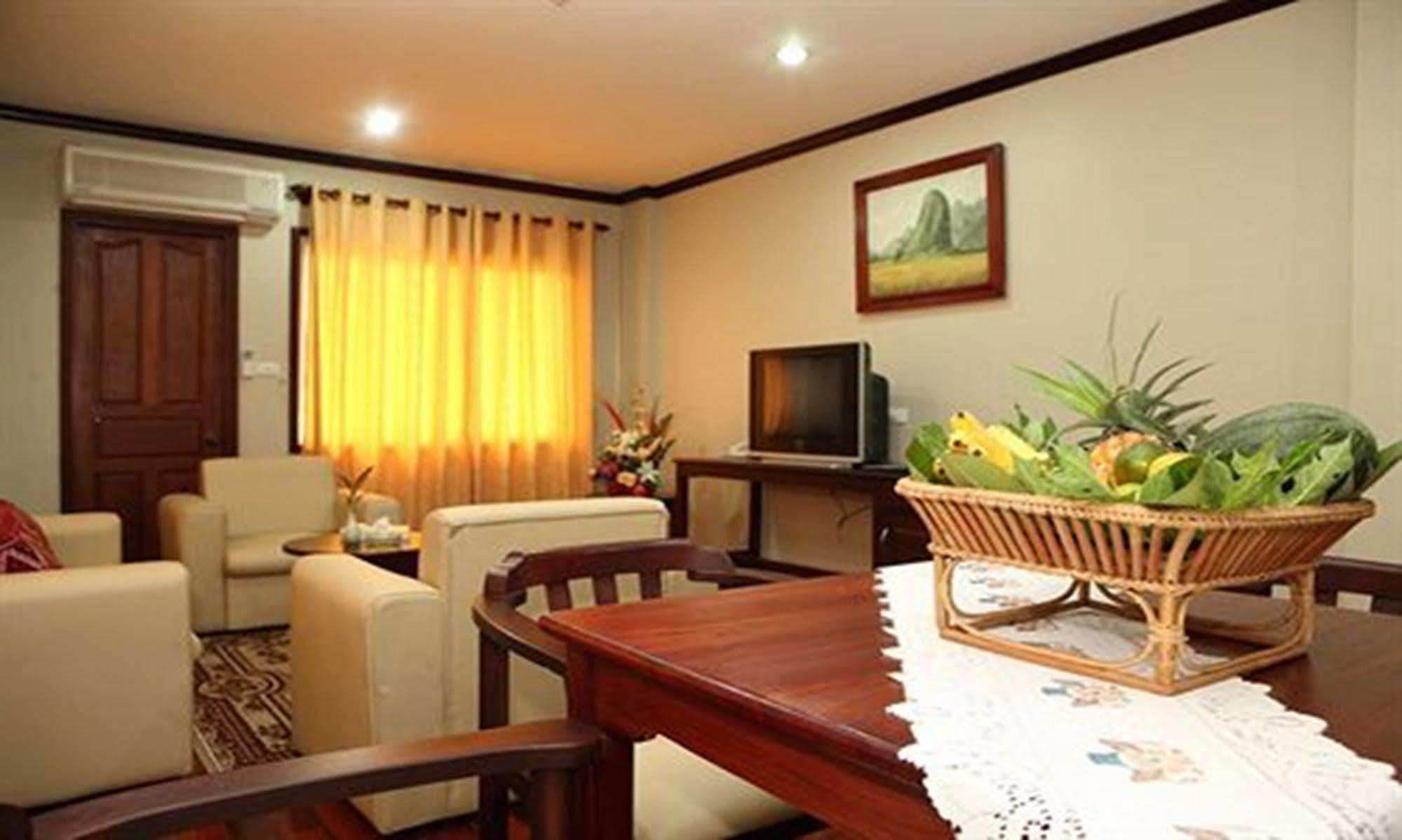 Vansana Riverside Hotel Vientiane Eksteriør bilde